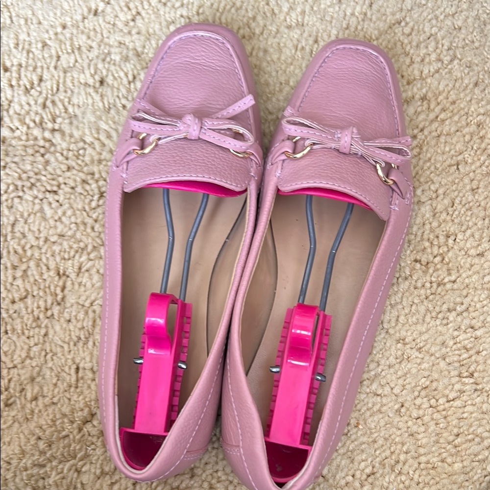 Chic Pink Suede Flats with Bow Detail